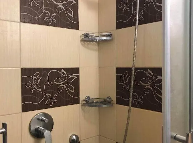 Newisland Family דירה